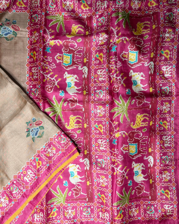 Pure handloom tussar with patola border - Image 2
