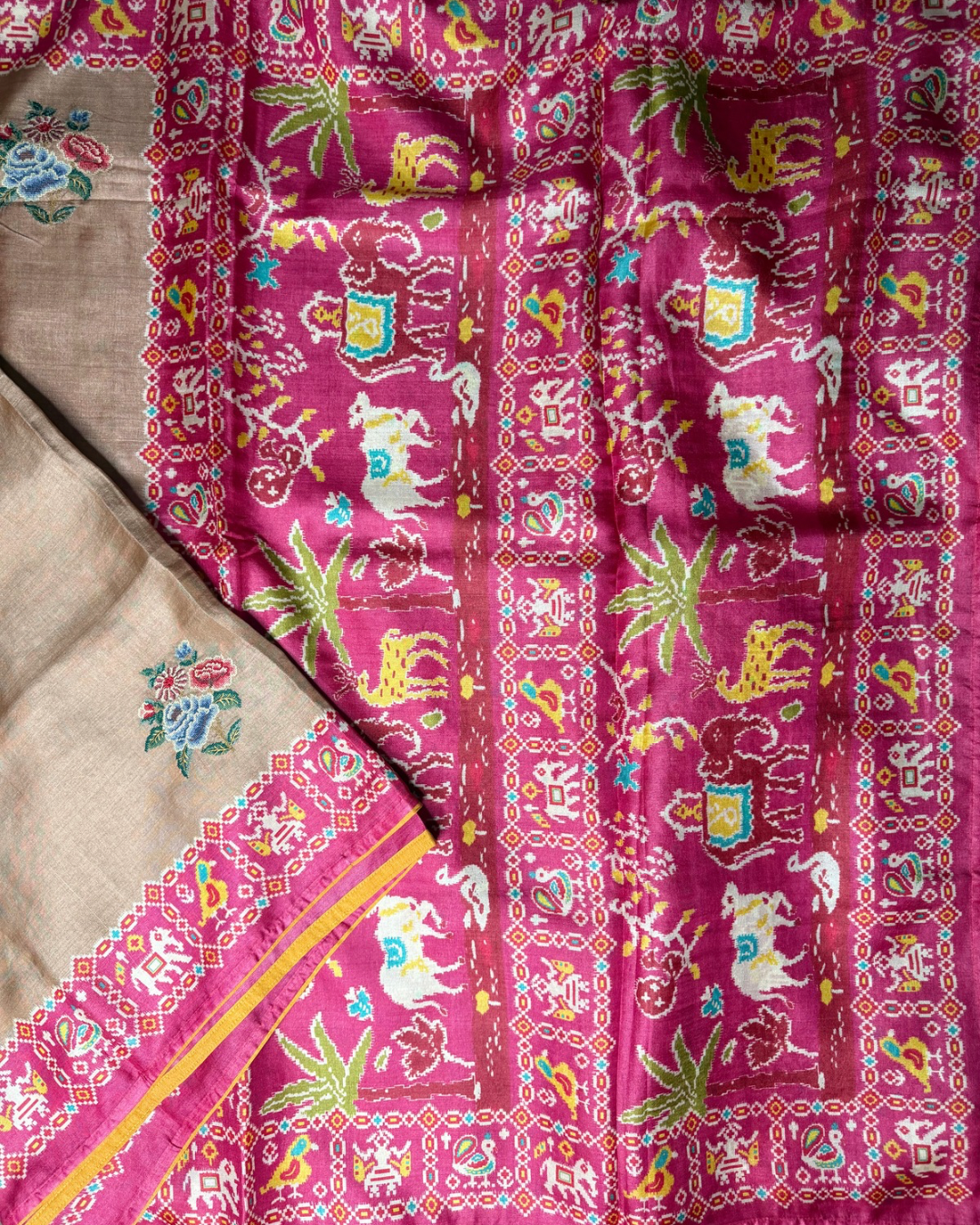Pure handloom tussar with patola border - Image 2